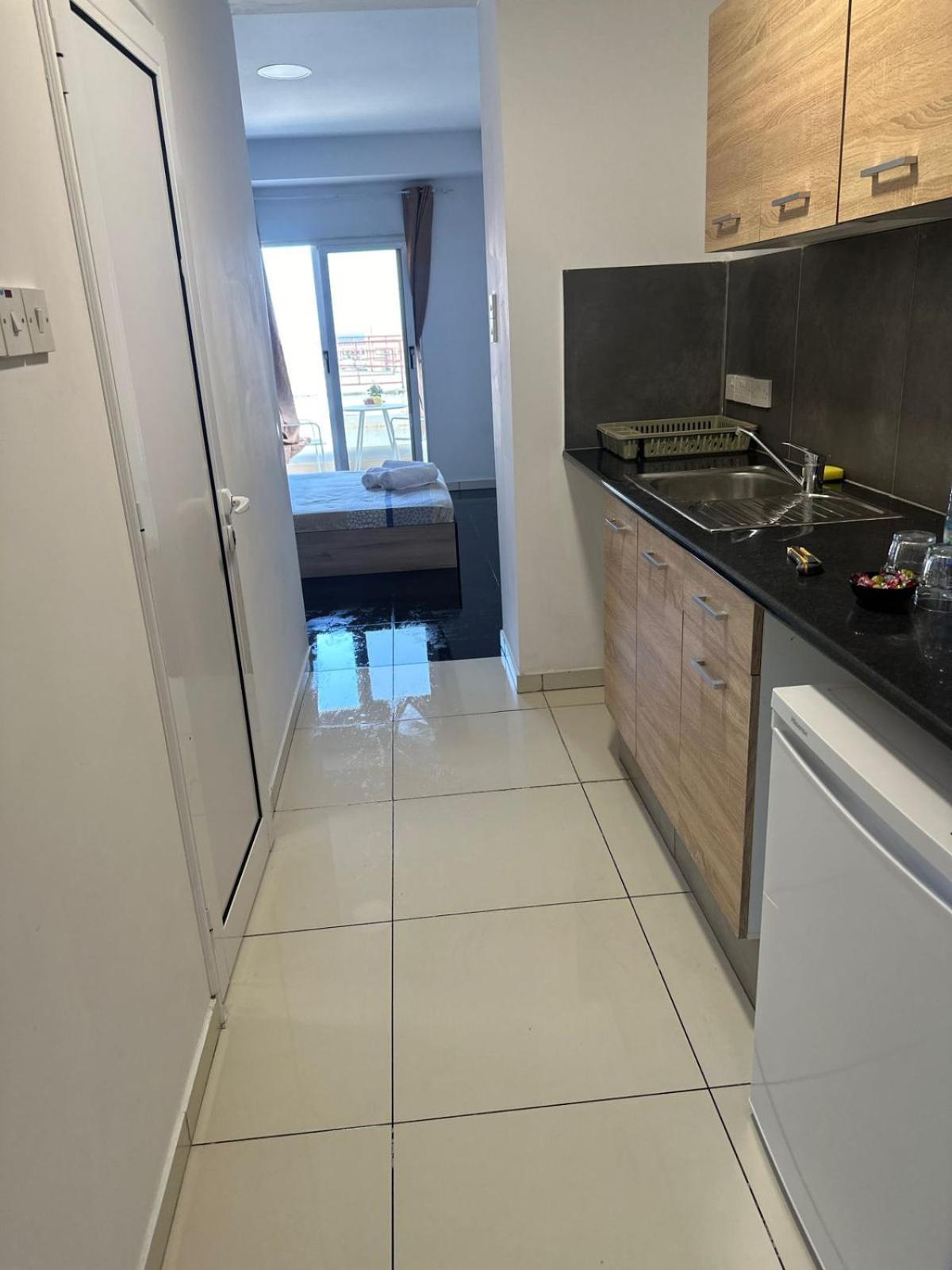 Ivi Apartments Ayia Napa Esterno foto